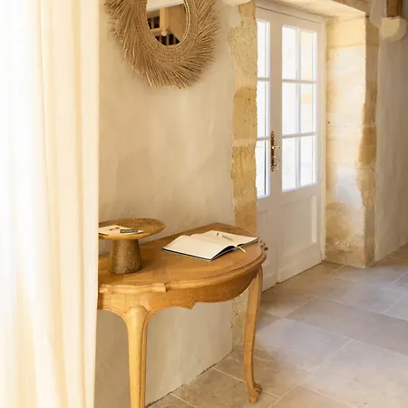 Maison Girardine 3* Rauzan