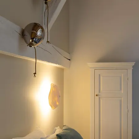 Πανσιόν Maison Girardine