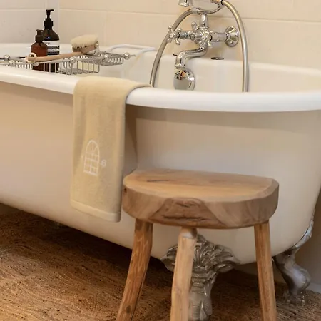 Гостевой дом Maison Girardine 3*