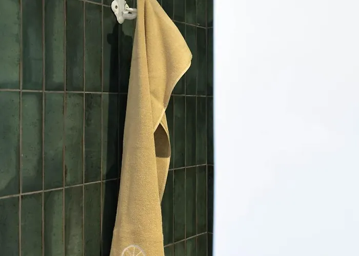 Maison Girardine 3* Rauzan